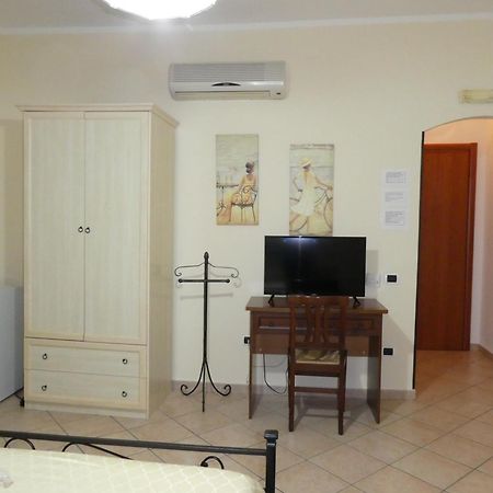 B&B โอเลียนา ภายนอก รูปภาพ